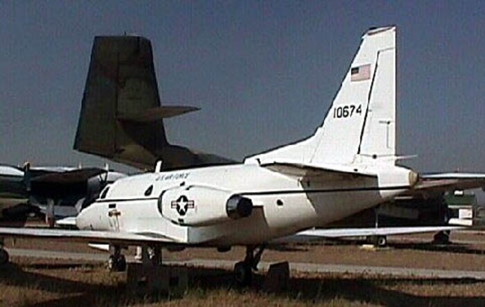 North American T-39A-1 "Sabreliner"
S/N 61-0674
