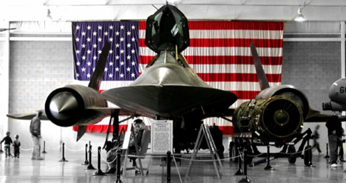 Lockheed SR-71C "Blackbird"
S/N 61-7981
