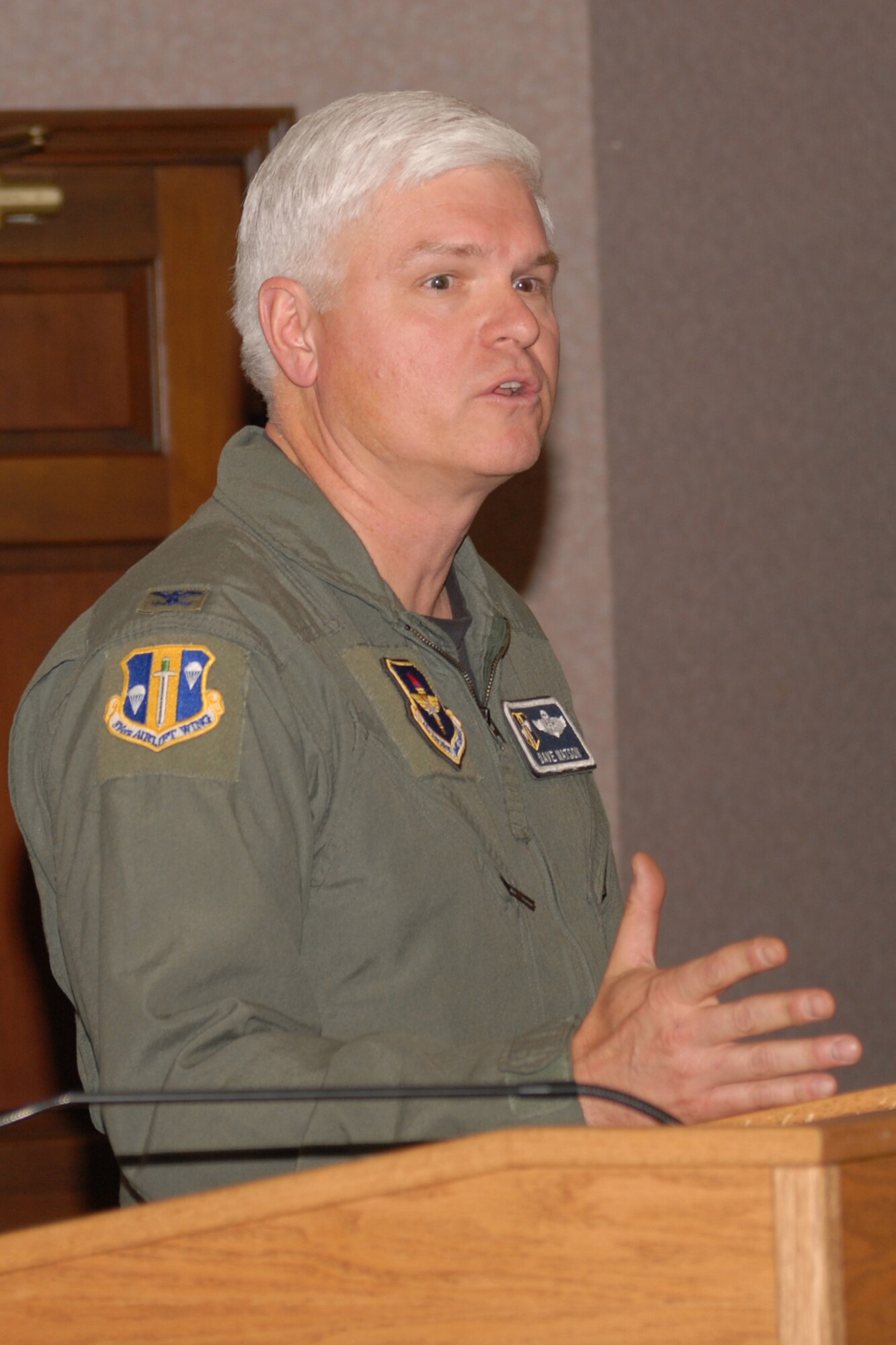Col. Robert Watson, 314th Airlift Wing vice commander, addresses the Toastmaster's Speechcraft Seminar on public speaking at the conference center Jan. 9. The Air Force Chief of Staff has designated all Airmen as communicator’s and Toastmasters teaches those skills to today's force. “Having good communication skills are vital,” said Master Sgt. Nichole Reynolds, the base Toastmasters’ out-going president. “They also help you improve your self-concept and self-esteem. Sergeant Reynolds said speaking skills translate into more than just conquering stage fright. “It helps with leadership,” she said. “You will benefit from it in other aspects of your military career.” 
Though most people freeze in fear of giving briefings and speeches, the club offers a forum for speakers of all experience levels to grow. “The only way you are going to overcome your fear is to actually do it,” Sergeant Reynolds said. “Toastmasters provides a friendly and supportive environment. It’s a good place to start.”
The club meets 11 a.m.-noon Wednesdays in the 314th Medical Group conference room. For more information, call Leasa Featherston at 987-7411 or visit http://314mdgtopiv.freetoasthost.info/index.html.
(Photo by Airman 1st Class Christine Clark)
