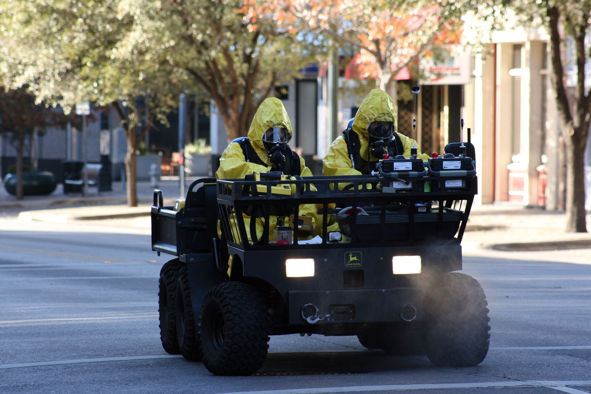 Members of the Texas National Gaurd's 6th Civil Support Team travel to set up a safe perimeter following the unexplained deaths of more than 60 birds Jan. 8 through downtown Austin, Texas. (U.S. Air Force photo)