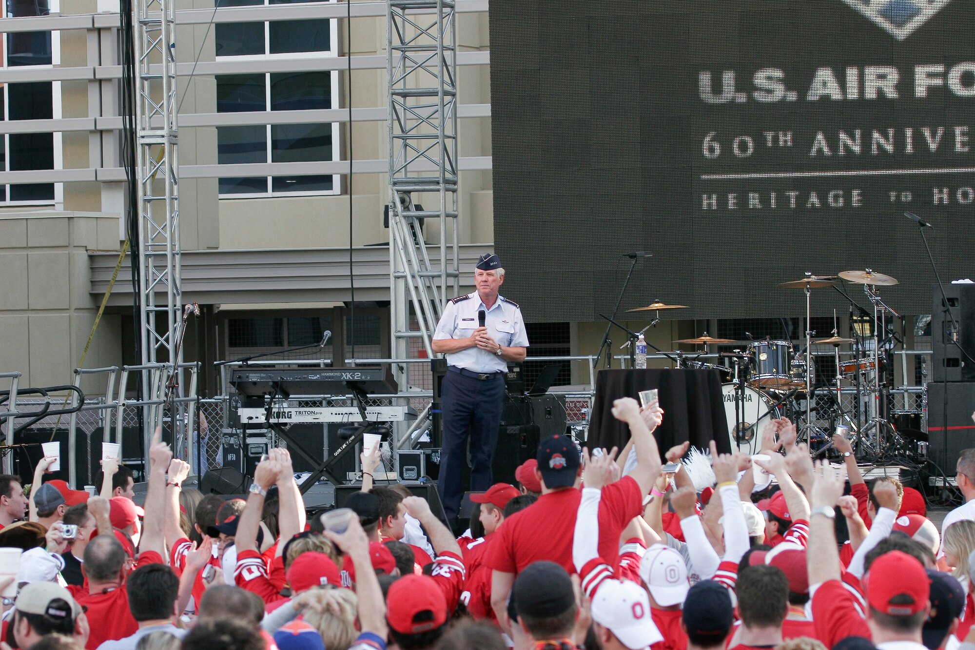 Gen. William R. Looney III, commander, Air Education and Training Command, officially announces Air Force Week Jan. 8 with a four-ship F-16 flyover at Phoenix’s Westgate City Center to a crowd of approximately 5,000 college football fans immediately preceding the National Bowl Championship Series game. (Courtesy photo)