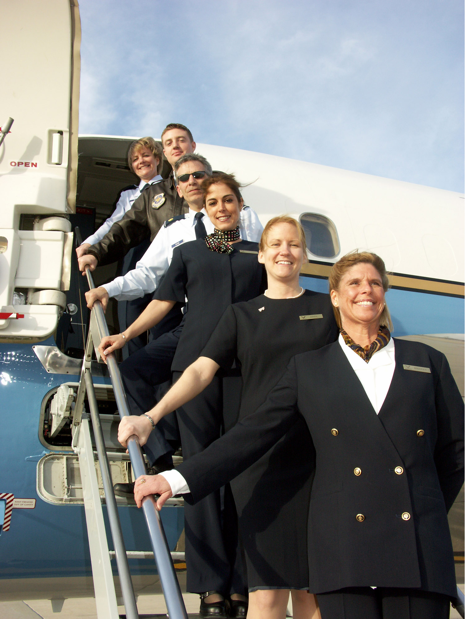 Help Wanted: Flight Attendants! > 932Nd Airlift Wing > Article Display