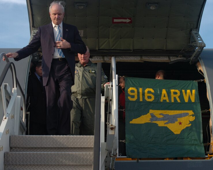 Secretary of the Air Force Michael W. Wynne tours a KC-135 Stratotanker while visiting with the 916th Air Refueling Wing on his trip to Seymour Johnson Air Force Base last week. Col. Paul J. Sykes, wing commander, follows the secretary down the stairs on the air-to-air refueling plane. The 916th is currently North Carolina's only Air Force Reserve flying wing.(U.S. Air Force photo by A1C Greg Biondo)(released)


