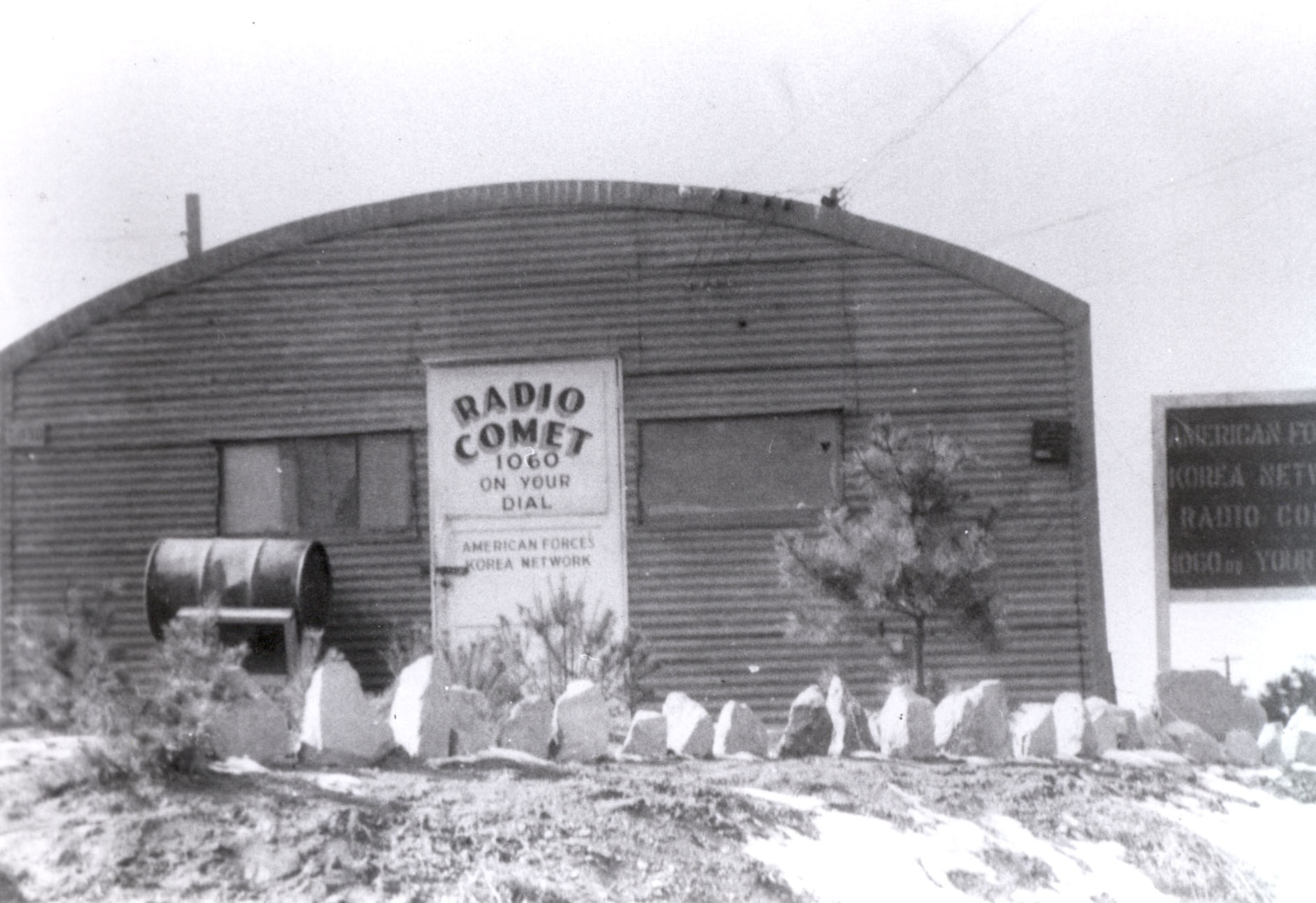 Radio Comet at Osan in 1956.