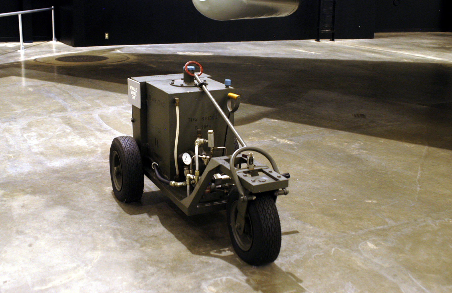 Hydraulic Service Cart