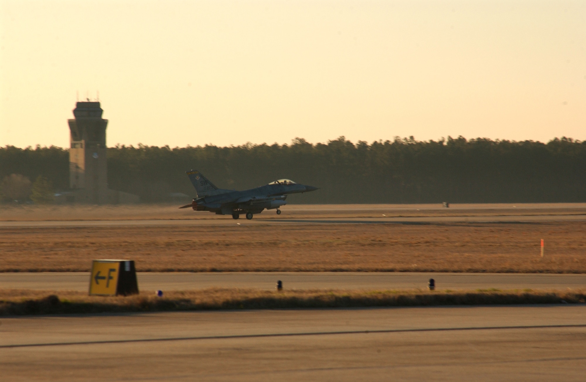 An F-16 Fighting Falcon to the 20th Fighter Wing launches on a sortie in support of Operational Readiness Exercise Sea Lion 07-03 Jan. 26 at Shaw Air Force Base, S.C. Exercises prepare Airmen for future deployments. Shaw AFB is home to the Air Force?s largest combat F-16 wing -- the 20th FW -- whose mission is to provide, project and sustain combat-ready air forces. (U.S. Air Force photo/Staff Sgt. Nathan Bevier) 