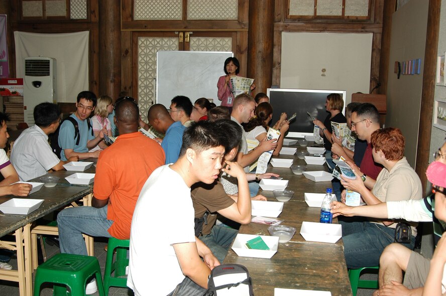 JEONJU, Republic of Korea -- Republic of Korea Air Forces hosted a cultural tour for more then 40 ROKAF and 8th Fighter Wing Wolf Pack Airmen in Jeonju June 28th. Activities included visiting the Jeonju Traditional Culture Center, eating Korean cuisine and touring the Sori Art Center. (Photo by ROKAF Senior Master Sgt. Yongsik Choi)                                 