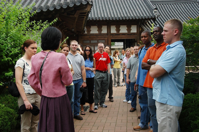 JEONJU, Republic of Korea-- Republic of Korea Air Forces hosted a cultural tour for more then 40 ROKAF and 8th Fighter Wing Wolf Pack Airmen in Jeonju June 28th. Activities included visiting the Jeonju Traditional Culture Center, eating Korean cuisine and touring the Sori Art Center. (Photo by ROKAF Senior Master Sgt. Yongsik Choi)                                 