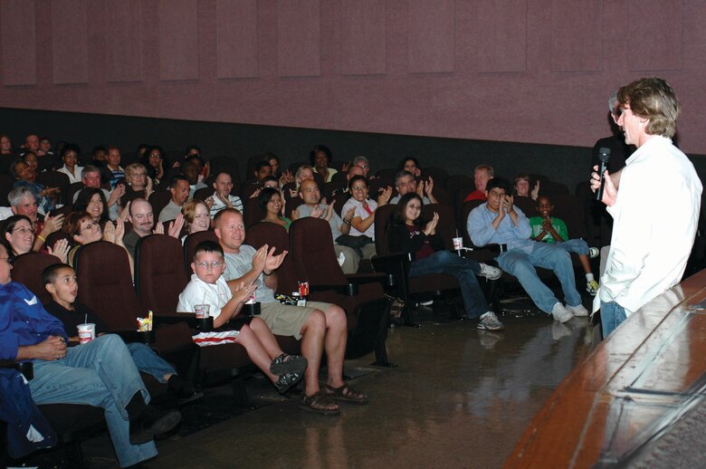 Director premiers "Transformers" at Holloman > Holloman ...