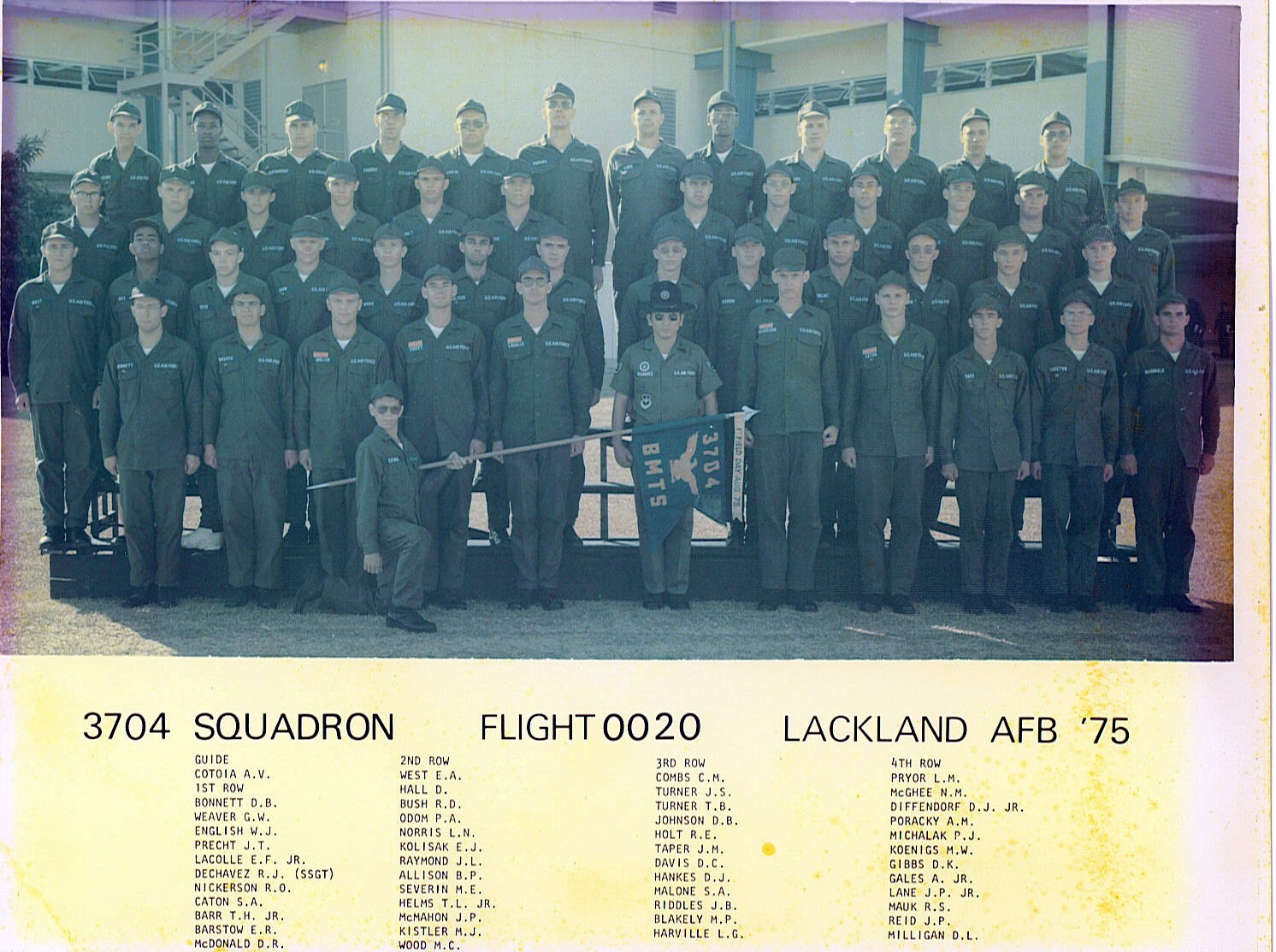 3704 Flt 020 Oct 1975