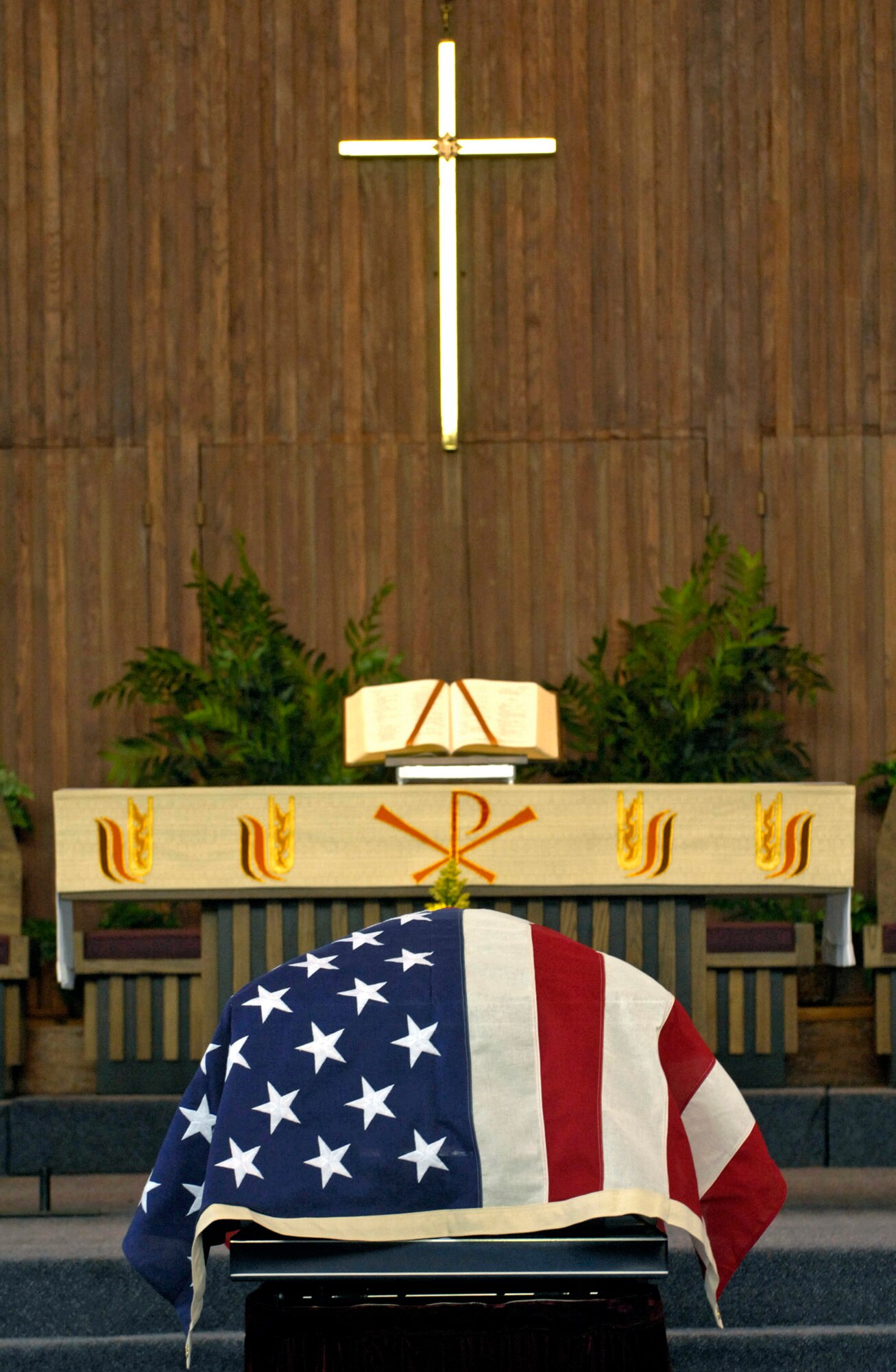 The full honors funeral of former Chief Master Sergeant of the Air Force Gary R. Pfingston was held in the Ft. Meyer Memorial Chapel July 6 at Arlington National Cemetery, Va.  The 10th CMSAF was born in Evansville, Ind., and entered the Air Force in February 1962. He passed away June 23 in San Antonio. (U.S. Air Force photo/Senior Airman Rusti Caraker)