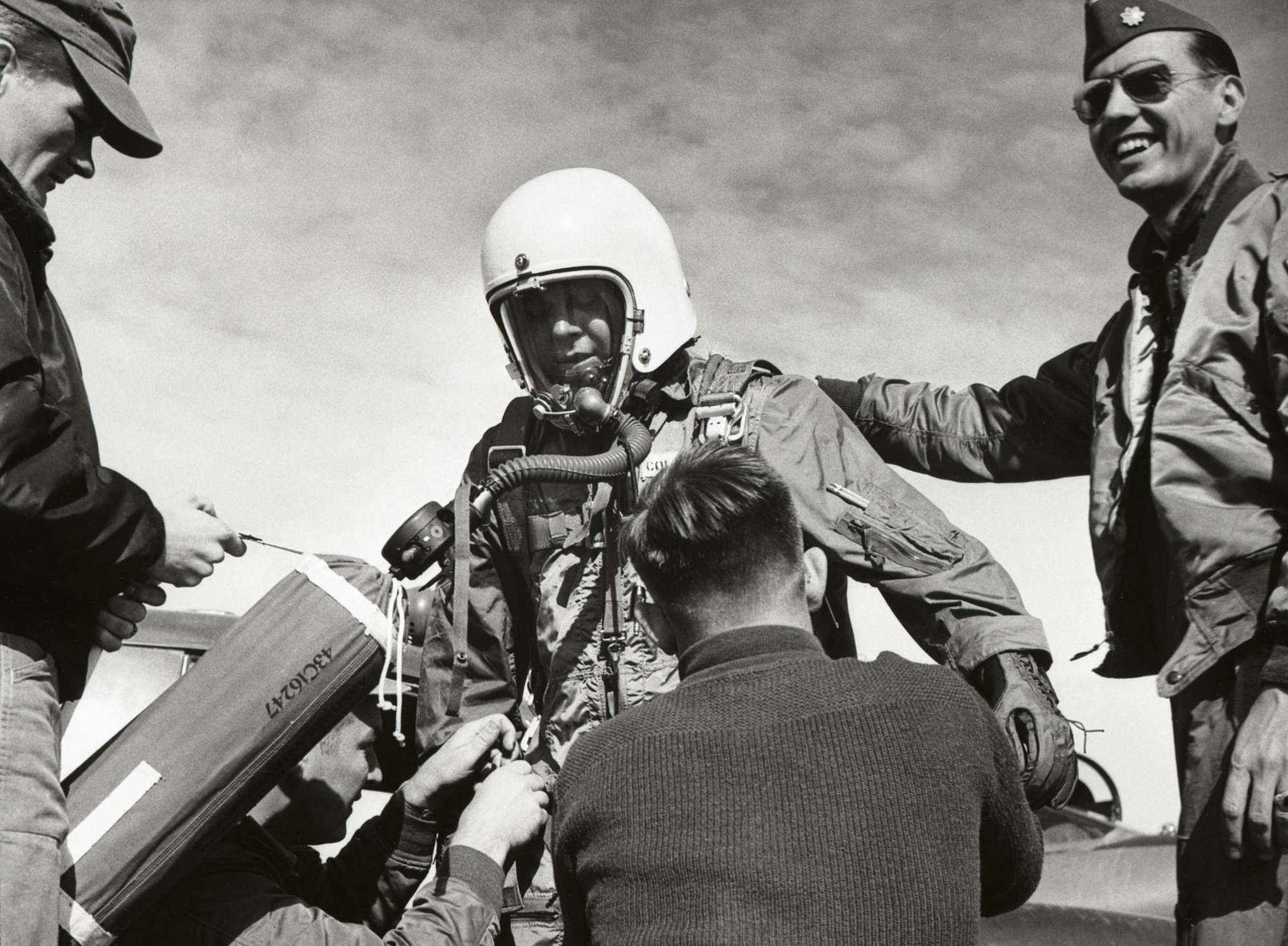 Pilots of early U-2s wore partial pressure suits like this MC-3 suit (worn underneath a standard flying coverall). The aircraft’s cockpit was too small to allow a bulkier but more comfortable full pressure suit. Early U-2s also did not have ejection seats in order to save weight. (U.S. Air Force photo)