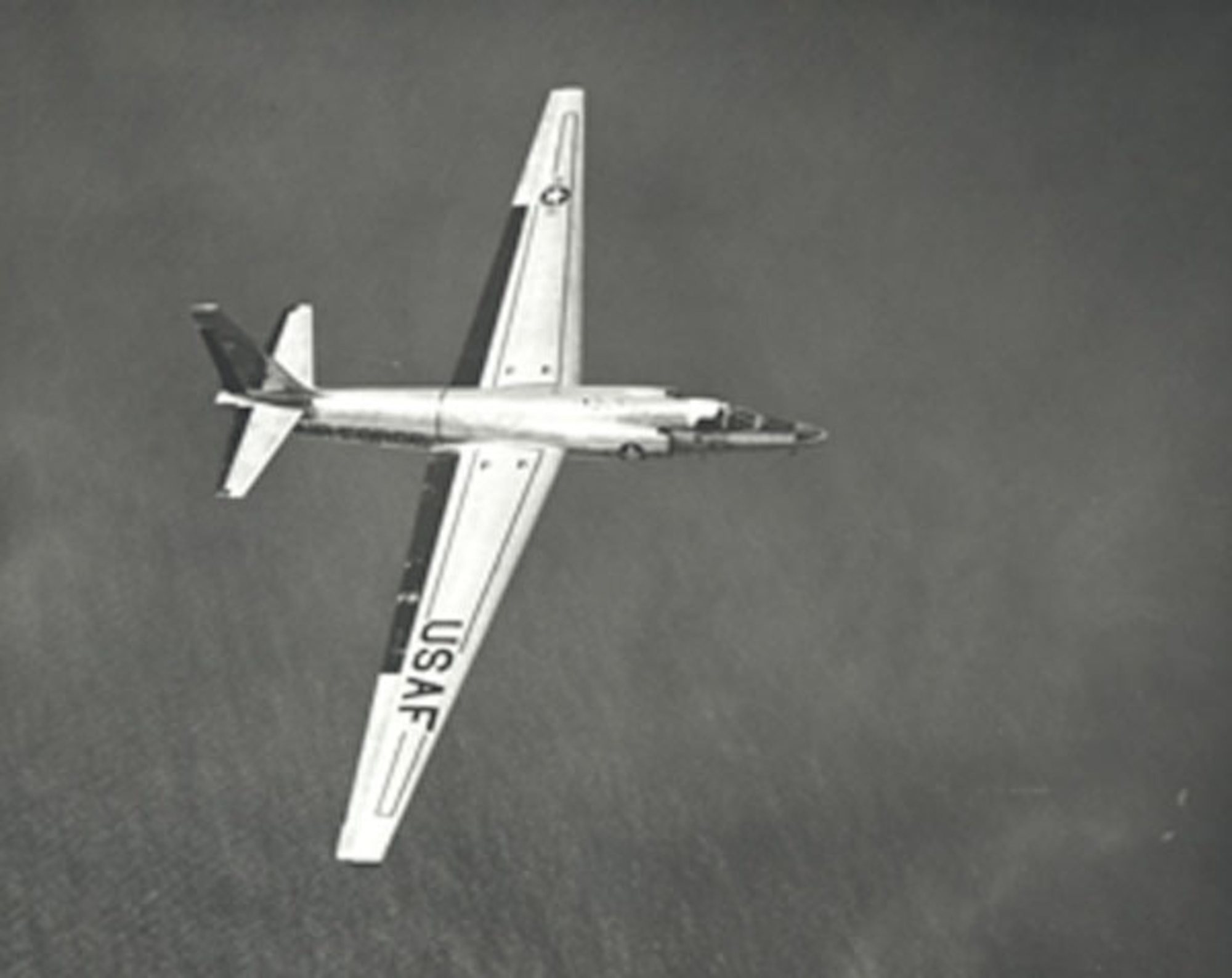 This view of a USAF U-2A shows off the aircraft’s graceful shape and its shiny early appearance. U-2s were painted black overall beginning in late 1965 in an effort to protect against the growing threat of air interception. The new paint, called “Black Velvet,” contained small beads of glass that helped reduce light reflections, and tiny metal particles that somewhat reduced the U-2’s radar reflection. (U.S. Air Force photo)