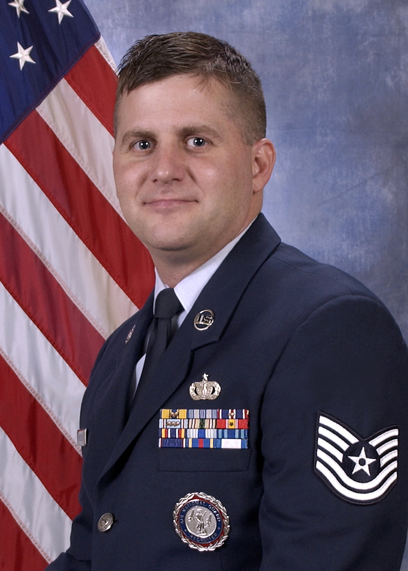 Tech. Sgt. Ken Munday, a 189th Airlift Wing recruiter, received the Air National Guard's Region 3 Rookie of the Year Award for his recruiting efforts for the Arkansas Air National Guard.