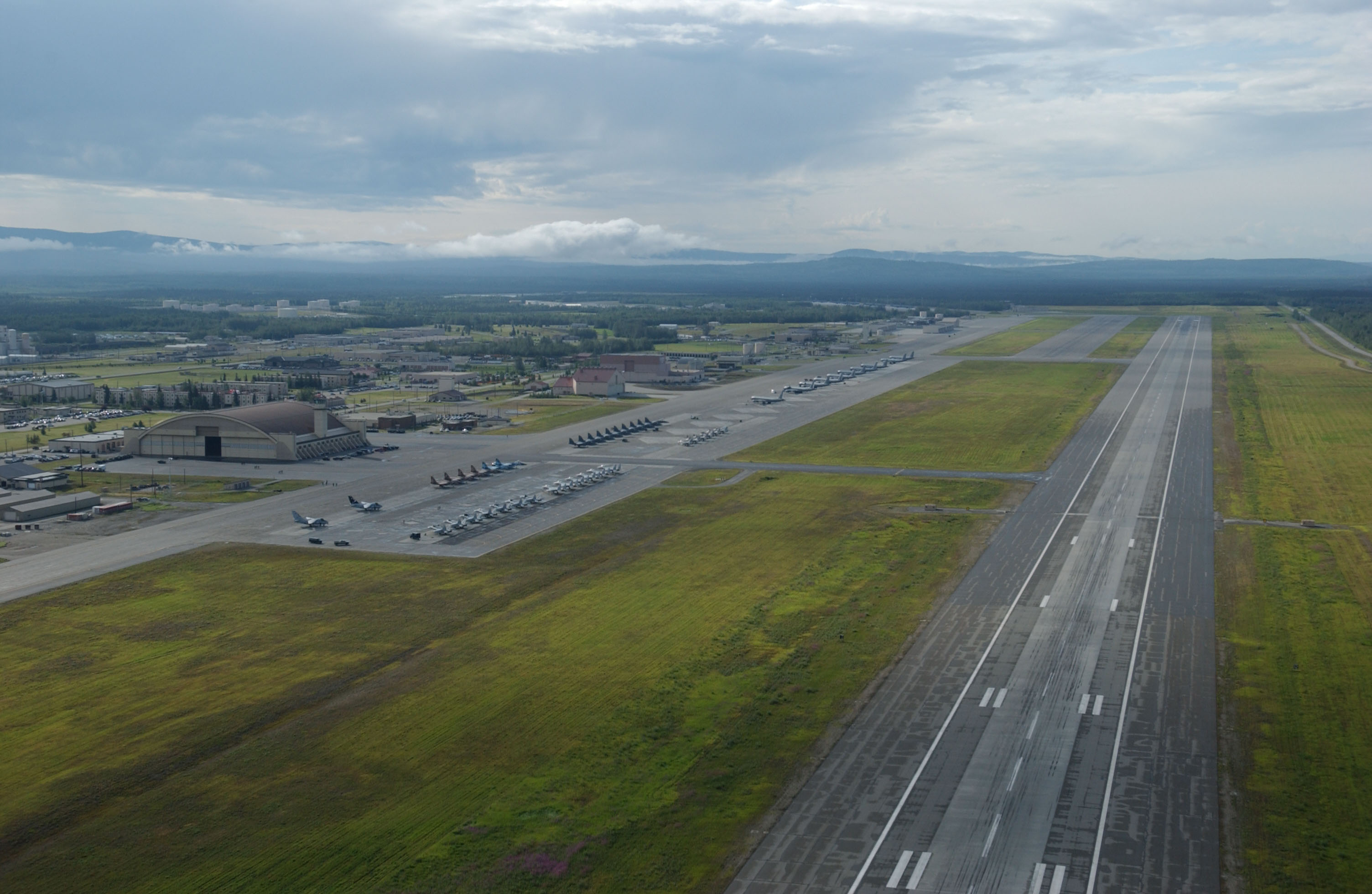 RFA on the flightline > Eielson Air Force Base > Article Display