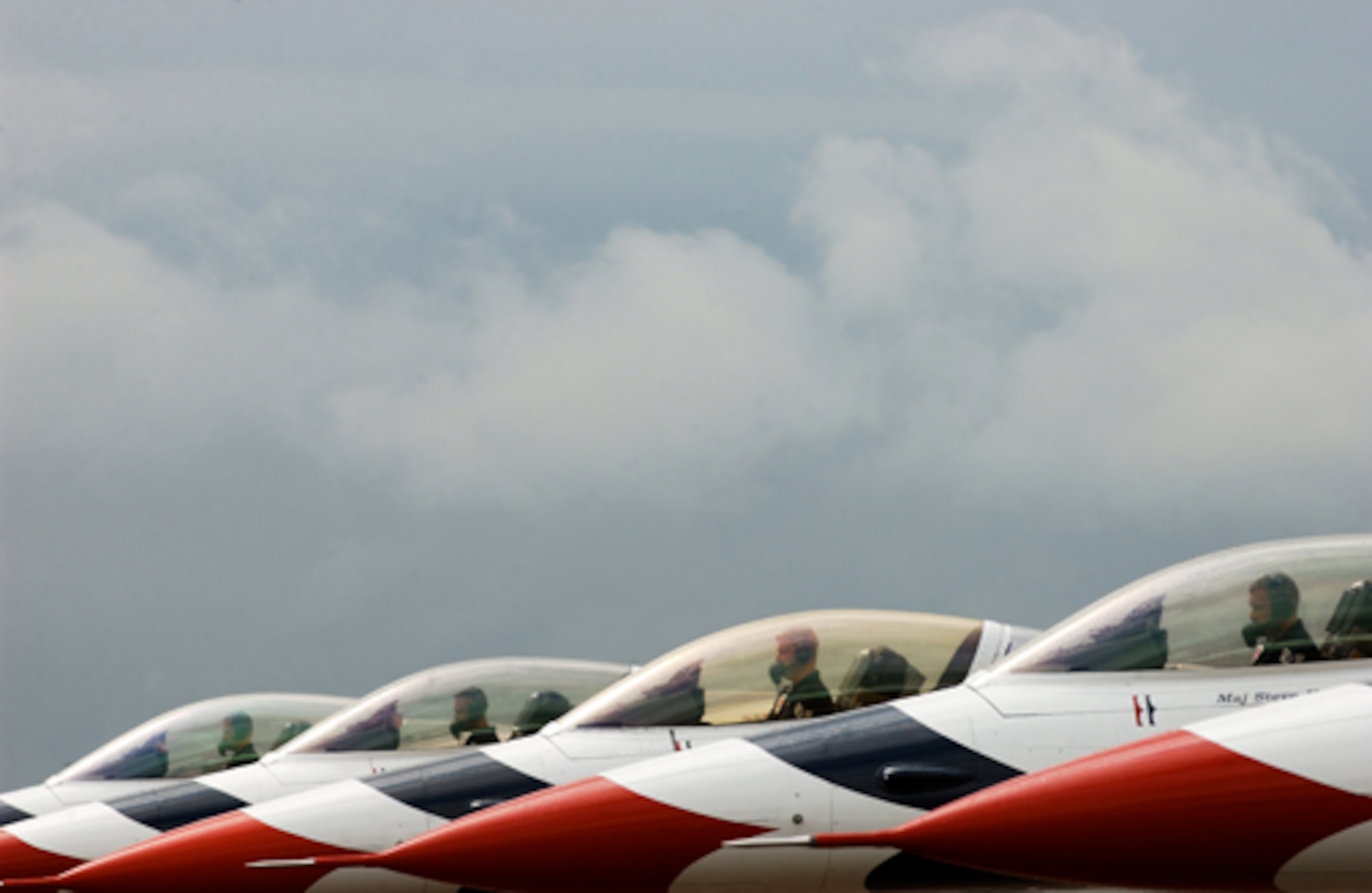 HICKAM AIR FORCE BASE, Hawaii -- The U.S. Air Force Thunderbirds will perform three shows over Waikik Beach during Air Force Week Honolulu.  The shows will take place on Sept. 13 at 9 a.m. and 2:30 p.m. and Sept. 15 at 2:30 p.m. The Thunderbird team represents the thousands of hard-working Airmen voluntarily serving America and defending freedom around the world.