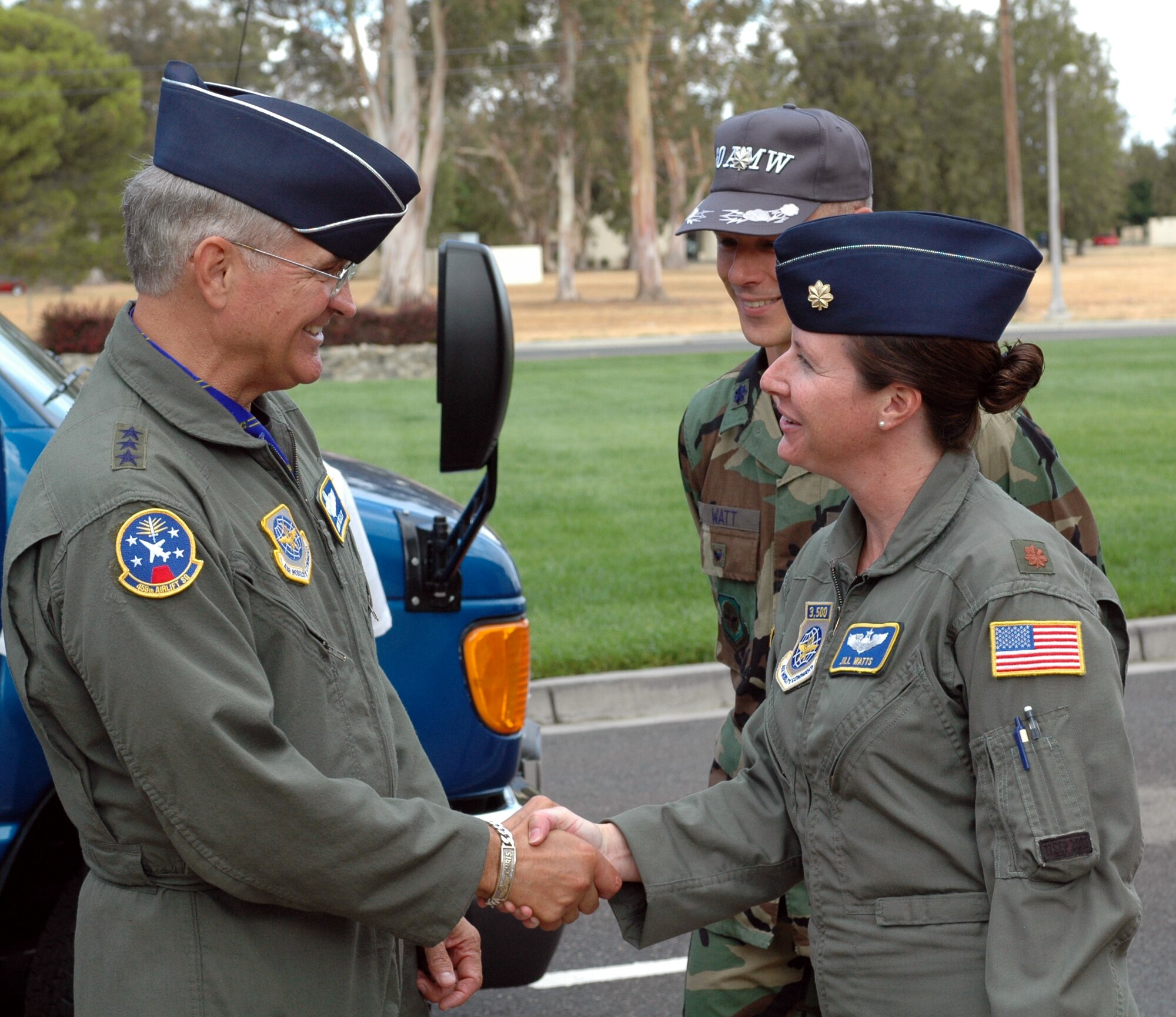 Lt. Gen. Christopher Kelly, (left), Air Mobility Command vice commander is greeted by Maj. Jill Watts, 60th Air Mobility Wing, during his visit to Travis July 18. General Kelly visited Travis to highlight the Voluntary Protection Program and to emphasize to unit commanders and safety staff the importance of using the industry-proven principles of VPP to reduce preventable mishaps in the Air Force. (U.S. Air Force photo/Staff Sgt. Candy Knight)