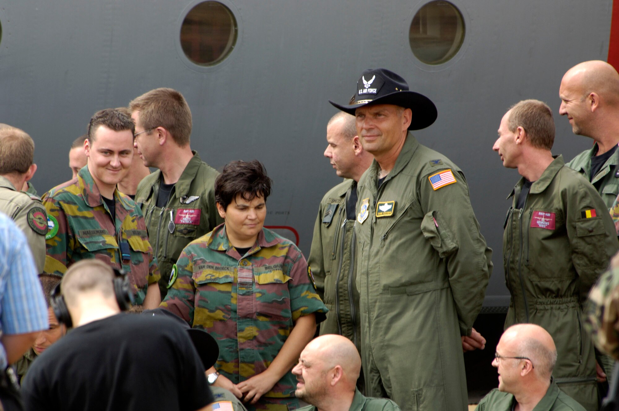 Col. Shane Hershman (in cowboy hat) greets the Belgium Rodeo 2007 team upon their arrival July 16 at McChord Air Force Base, Wash.  Rodeo 2007, hosted by Air Mobility Command, is a readiness competition of U.S. and international mobility forces.  It focuses on improving warfighting capabilities and support of the war on terrorism.  Colonel Hershman is a Rodeo 2007 official.  (U.S. Air Force photo/Tech. Sgt. Maria J. Bare)