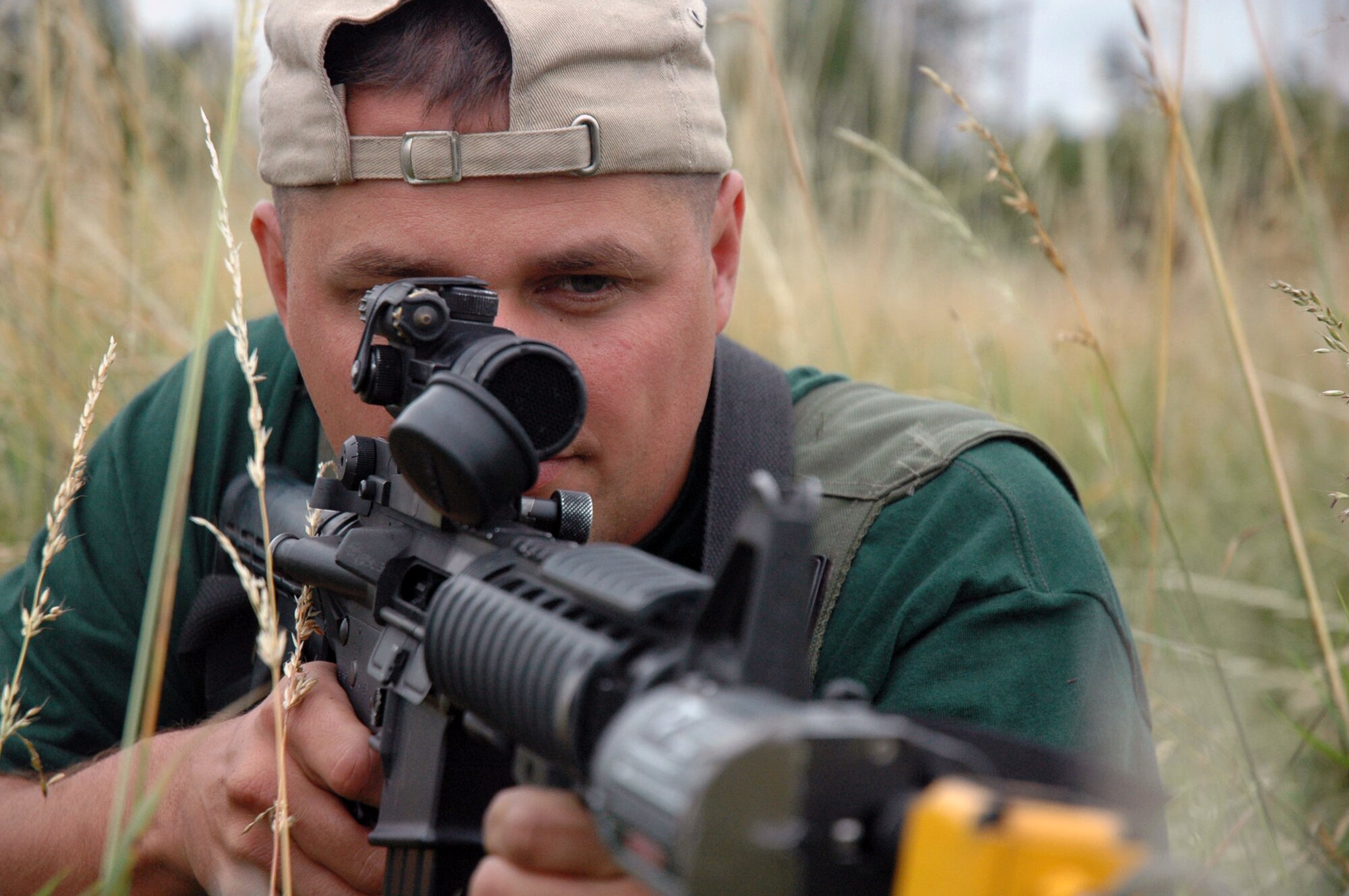 Tech. Sgt. Roy Carter, an "opposing forces" role player for the Air Mobility Rodeo 2007 security forces tactics competition, waits for another scenario to begin for the competition.  Sergeant Carter is from the U.S. Air Force Expeditionary Center's Mobility Operations School, Detachment 1, at Hurlburt Field, Fla.  The security forces tactics competition is one of the ground events for Rodeo.  Rodeo, sponsored by Air Mobility Command, is a readiness competition for U.S. and international mobility air forces.  (U.S. Air Force Photo/Tech. Sgt. Scott T. Sturkol)