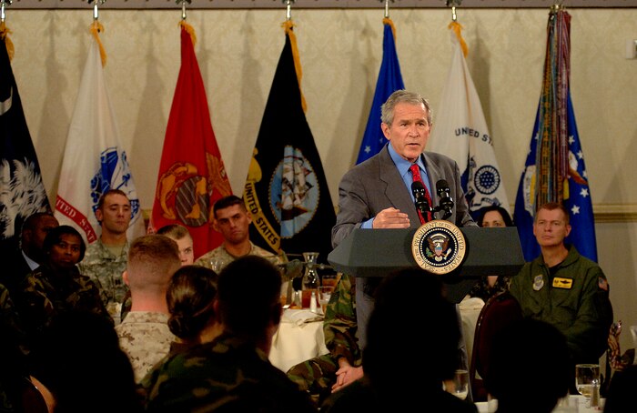 President George Bush talks about the Global War on Terrorism in the Charleston Club here today. President Bush visited Charleston AFB, took a tour of a static C-17, ate lunch with Airmen from the base and talked about the Global War on Terrorism. (U.S. Air Force Photo/Airman 1st Class Nicholas Pilch)