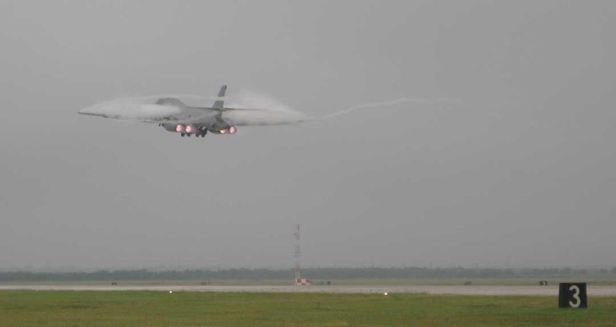 DYESS AIR FORCE BASE, Texas -- A Dyess B-1 takes off for Southwest Asia July 20 with the 7th Bomb Wing deployment. (U.S. Air Force photo)