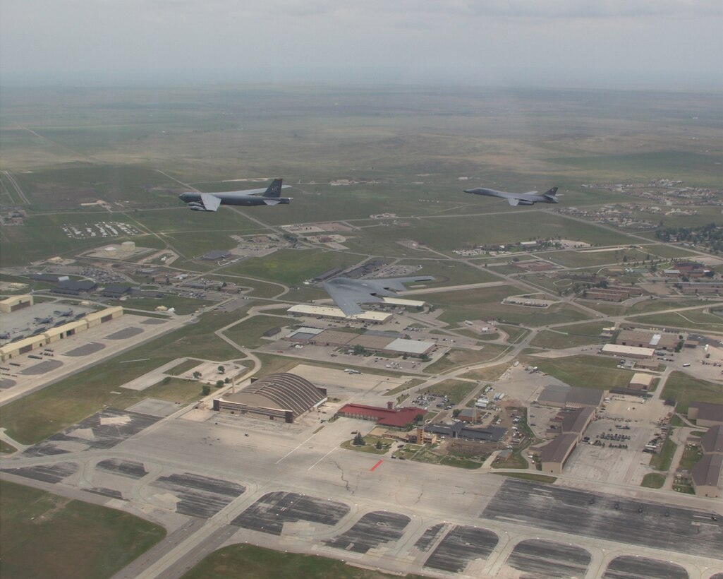 During Ellsworth's Open House June 23, 2007,  a 28th Bomb Wing Ellsworth Air Force Base B-1 joined with a 5th Bomb Wing Minot Air Force Base B-52 and a 509th Bomb Wing Whiteman Air Force Base B-2 for a dissimilar formation flight of the Air Forces' elite bomber force.
(U.S. Air Force photo/Tech. Sgt. Marc Feliz)