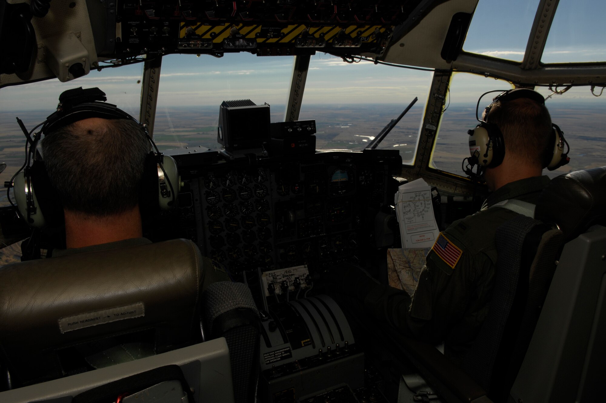 U.S. Air Force Lt. Col. Rich Elder and 1st Lt. Joe Bennington, C-130 pilots from the 910th Airlift Wing, Youngstown Air Reserve Station, OH., fly a mission from McChord Air Force Base, Wash., July 24, during Air Mobility Rodeo 2007. Air Mobility Command's Rodeo 2007 is a readiness competition of U.S. and international mobility air forces.  It focuses on improving war fighting capabilities and support of the Global War on Terrorism. (U.S. Air Force photo/Senior Airman Patrick J Dixon) 

