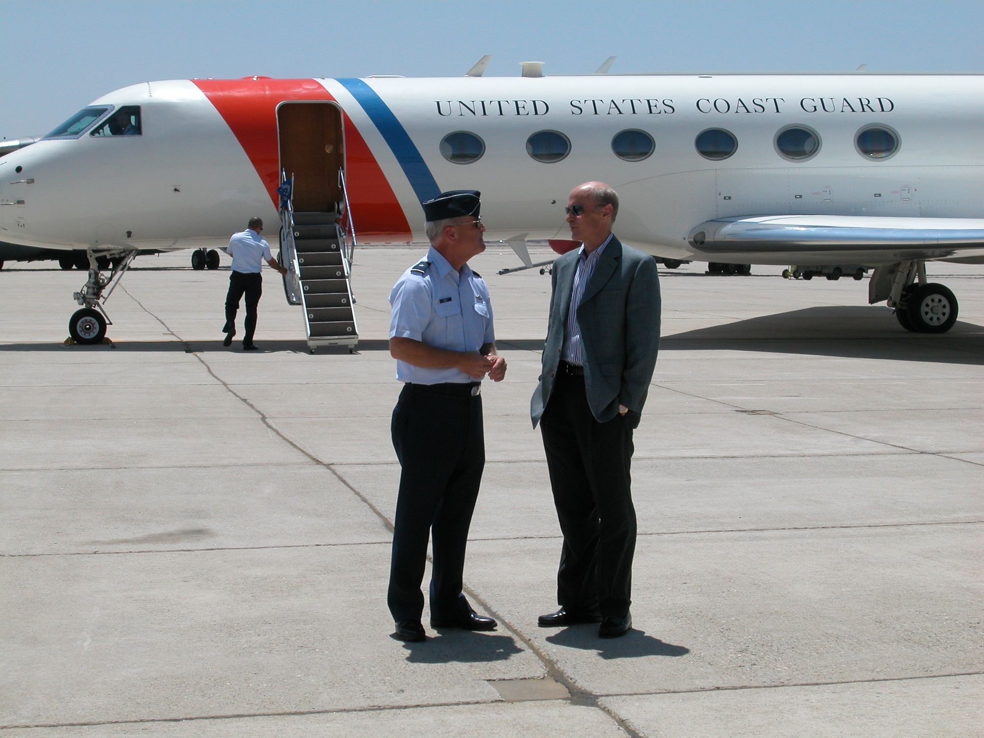 Department of Homeland Security Secretary Michael Chertoff meets with Brig. Gen. James Melin, 452nd Air Mobility Wing commander, after his plane landed at March Air Reserve Base last week. Secretary Chertoff visited the Air and Marine Operations Coordination Center, a unit under his department. It was his first visit to the base and AMOCC. After the tour, the Secretary flew to Los Angeles for a press availability on port security with Congresswoman Jane Harman and observed a demonstration of the
Advanced Spectroscopic Portal technology at Long Beach, Calif. (U.S. Air Force photo by Maj. Don Traud)