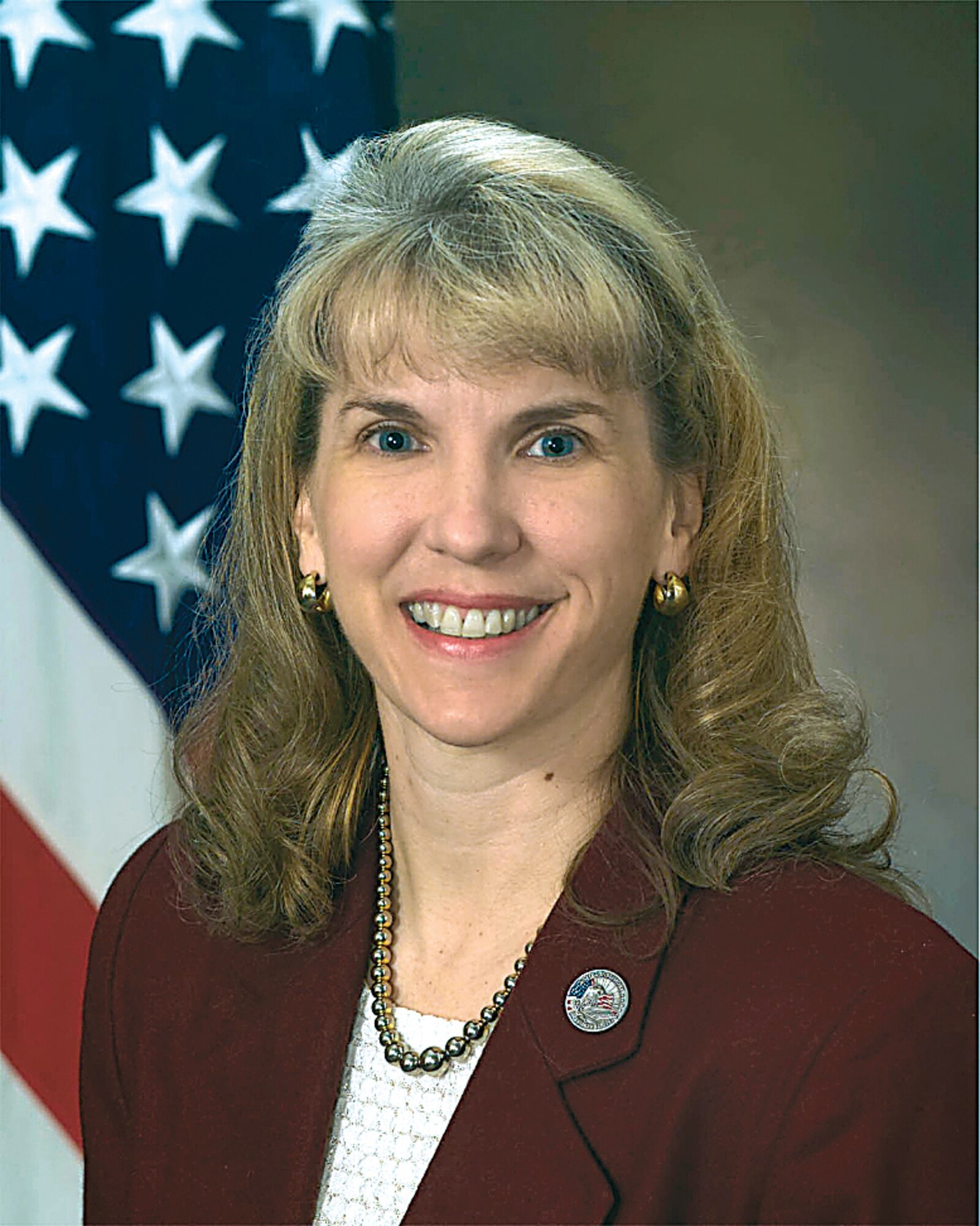 Effective July 23, Diane Wright began work as the Aeronautical Systems Center’s deputy program executive officer for aircraft. Ms. Wright joined ASC from her position as deputy director of air warfare in the office of the Under Secretary of Defense, Acquisition, Technology and Logistics. (Air Force photo)
