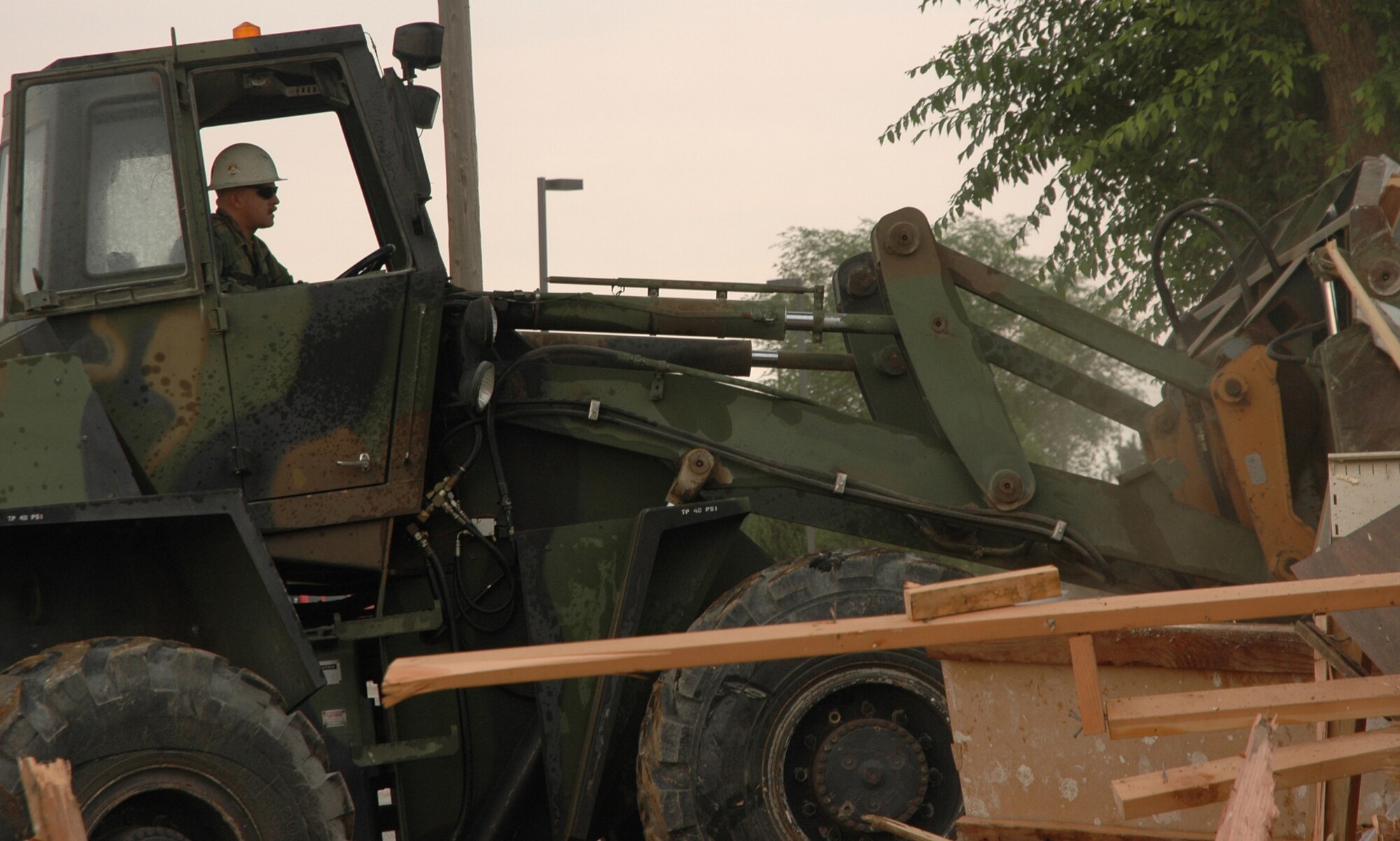 McChord AFB Airmen stay to help 366th CES > Mountain Home Air Force