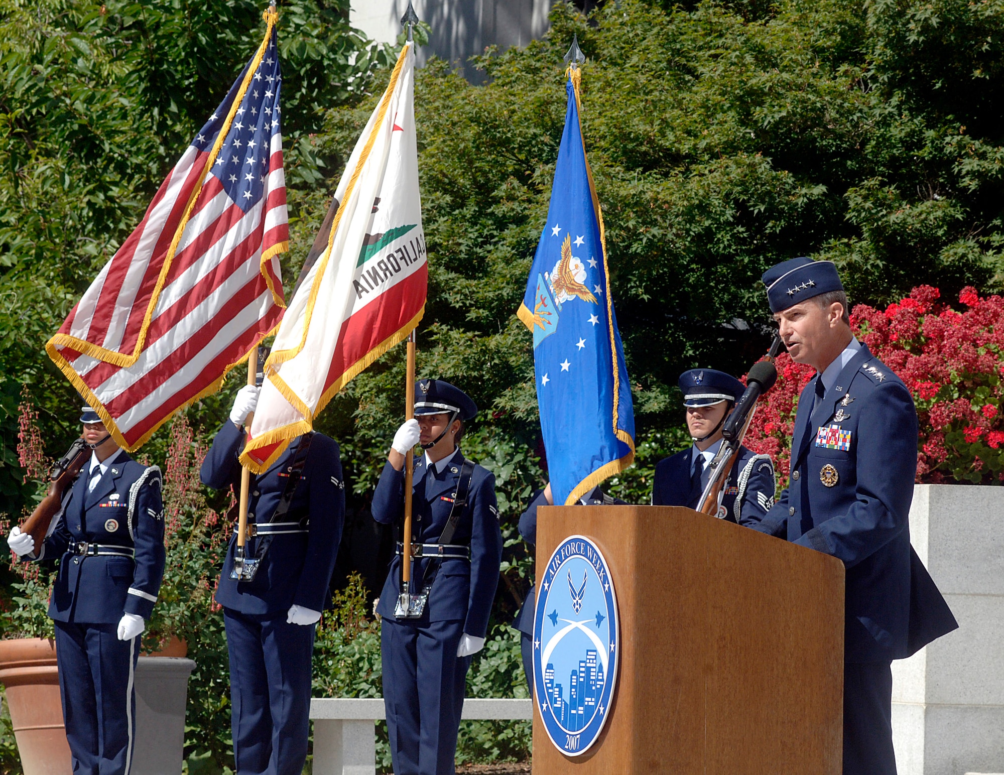 Gen. Kevin P. Chilton addresses the crowd during the Air Force Week California Proclamation Ceremony June 4 at Sacramento, Calif. The purpose of Air Force Week is to inform and educate the American public about the importance and roles of the Air Force in America's national defense. General Chilton is the commander of the Air Force Space Command at Peterson Air Force Base, Colo. (U.S. Air Force photo/Tech. Sgt. Larry A. Simmons)
