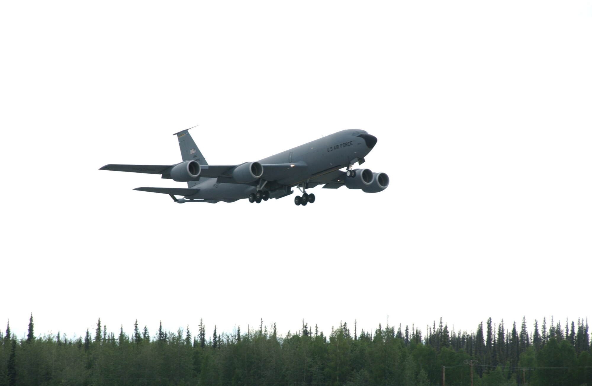 EIELSON AIR FORCE BASE, Alaska -- A KC-135 takes off for an exercise June 5 here. More than 1,400 military members from the United States, Singapore and Australia converged on Alaska May 31 to sharpen their collective war-fighting edge in Red Flag-Alaska 07-2, which runs through June 15. (U.S. Air Force photo by Airman 1st Class Christopher Griffin)