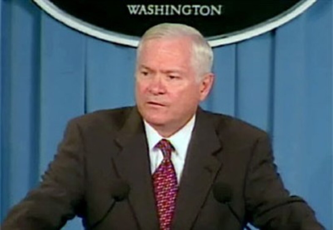 Defense Secretary Robert M. Gates announces his recommendation that U.S. Navy Adm. Michael G. Mullen replace U.S. Marine Corps Gen. Peter Pace as the next chairman of the Joint Chiefs of Staff during a press briefing at the Pentagon, June 8, 2007.