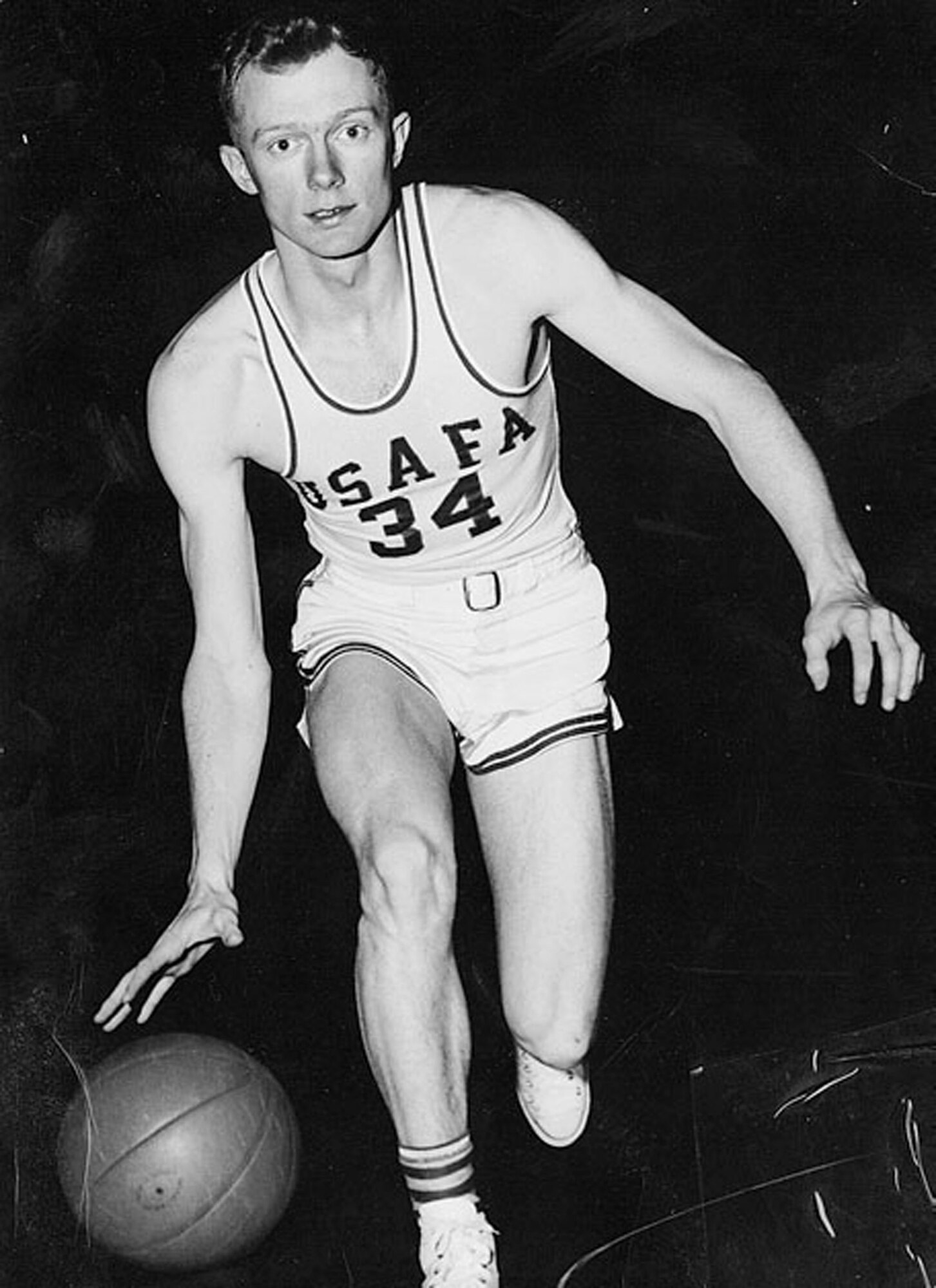 Retired Lt. Gen. Bob Beckel is in the inaugural class for induction into the Air Force Academy Athletic Hall of Fame. The 1959 academy graduate holds the school record for scoring average in a season at 22.8 points per game. (U.S. Air Force photo) 