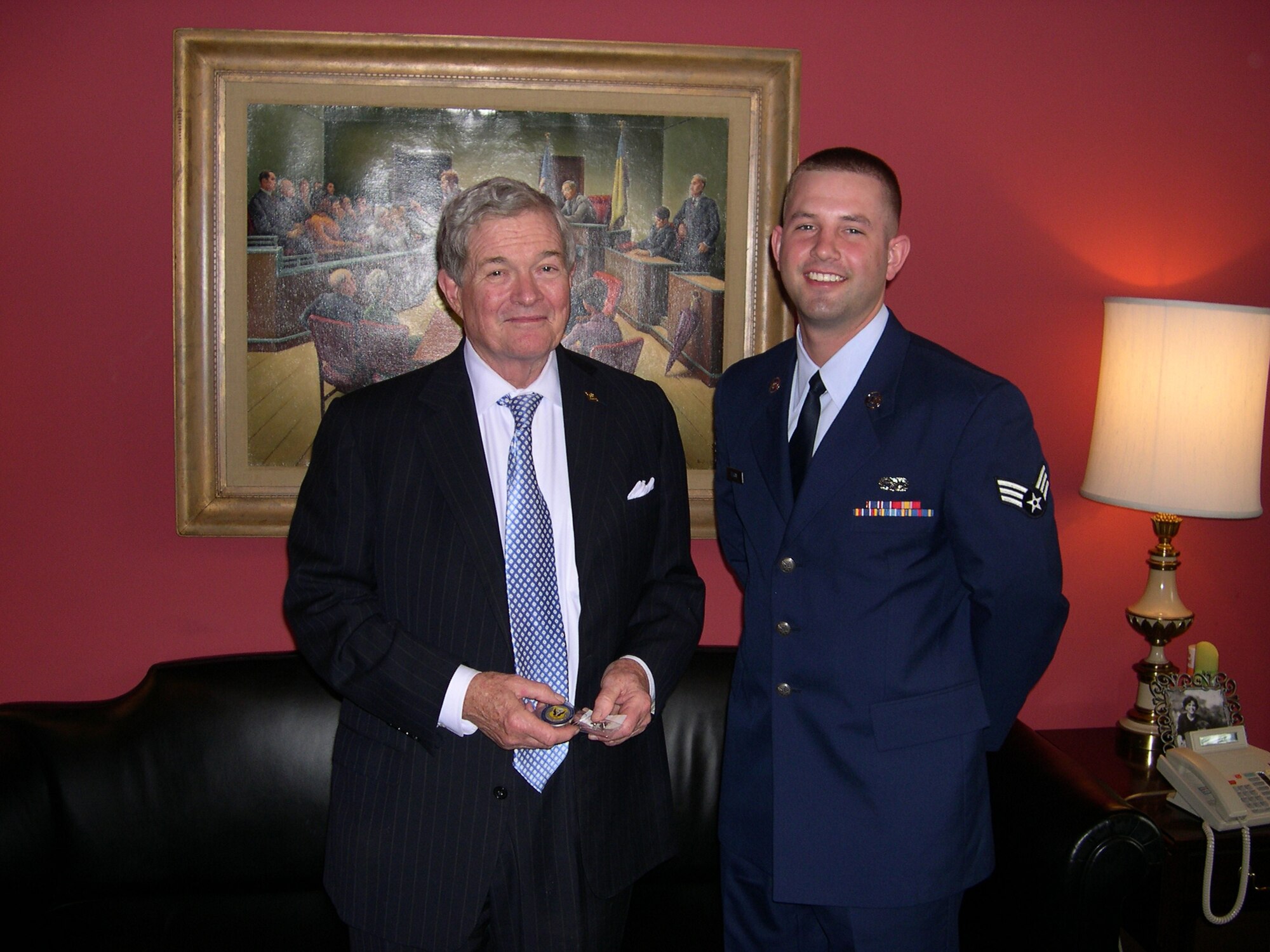 Senior Airman Zachery Teague meets with Senator Kit Bond during his trip to Washington D.C.