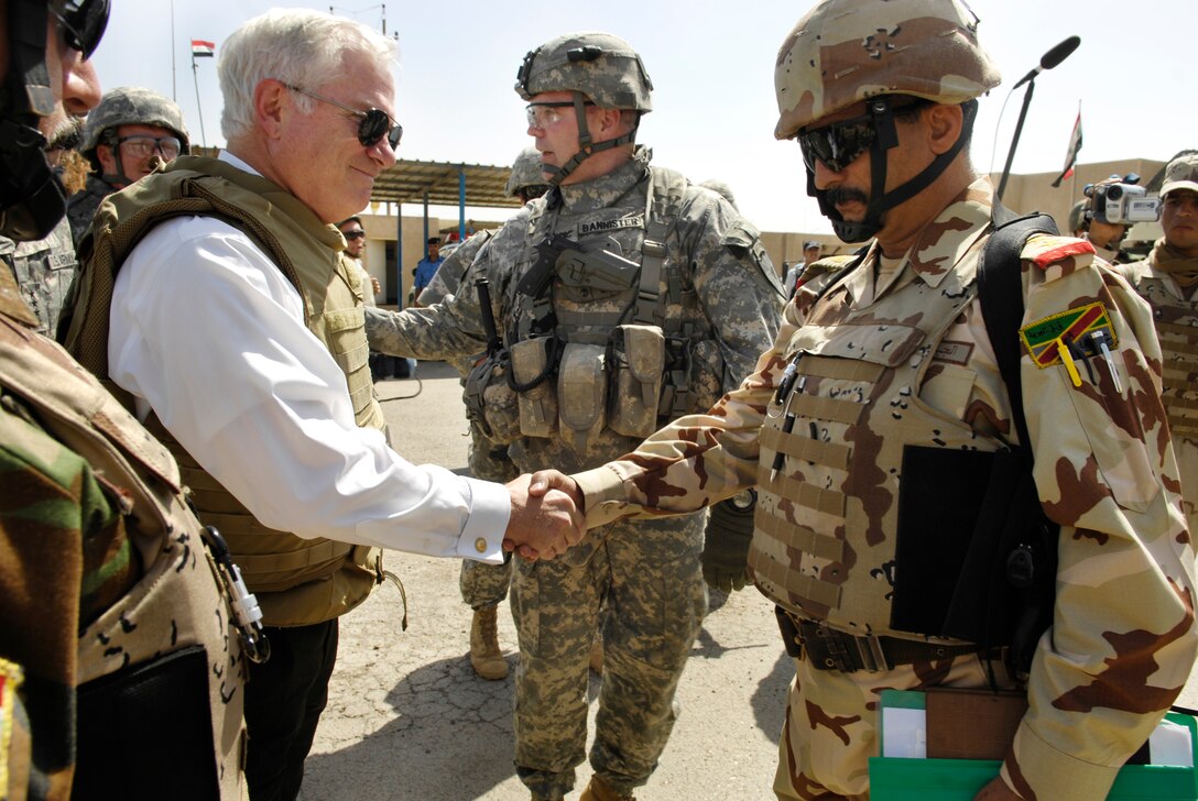 Secretary of Defense Robert M. Gates meets with Iraqi Army soldiers during a tour of a Joint Security Station in Baghdad, Iraq, June 16, 2007.