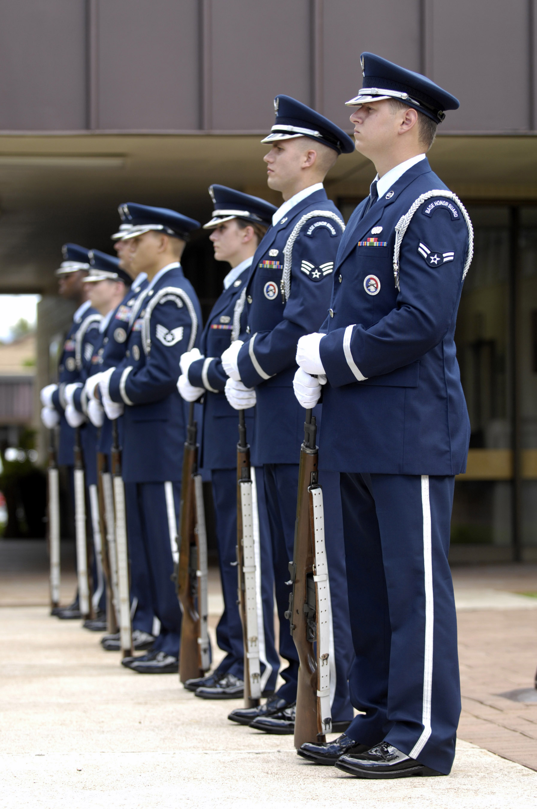 Solemn service > Air Force > Article Display