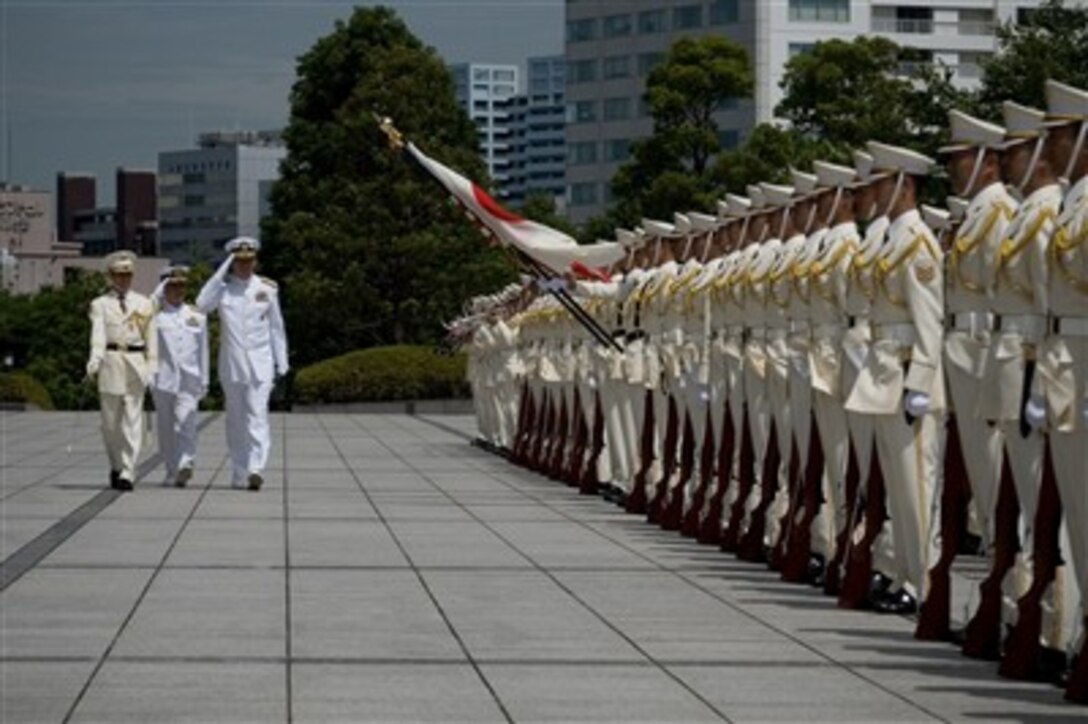 Cno Mullen In Japan