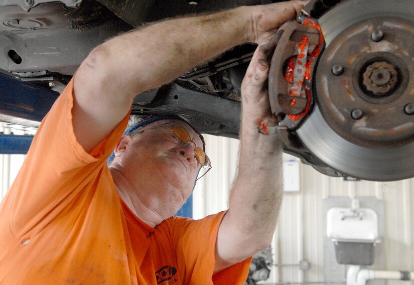 lackland afb auto hobby shop