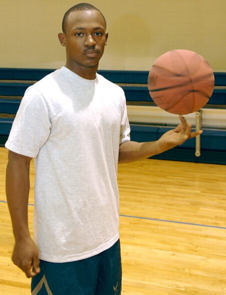 William Nelson is Fit to Fight (U.S. Air Force photo by Airman 1st Class 