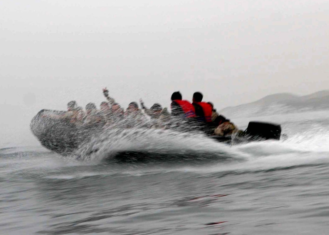 070623-M-4855P-018::n::Salinas, Peru (June 23, 2007) - U.S. Marines of Special Purpose Marine Air Ground Task Force 24 disenbark for training at Salinas, Peru.  This was part of Partnership Of the Americas 2007, an annual exercise used to promote regional stability and enhance cooperation with partner nations.  ::n::Official Marine Corps photo by Sergeant Justin Park.  (RELEASED)::n::::n::