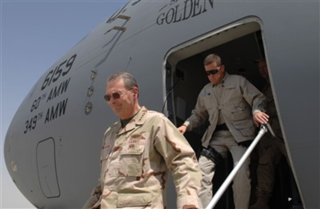 U.S. Navy Adm. Edmund P. Giambastiani, vice chairman of the Joint Chiefs of Staff, steps off a U.S. Air Force C-17, named the "Spirit of the Golden Gate," during his arrival at Kandahar Airfield, Afghanistan, June 23, 2007.