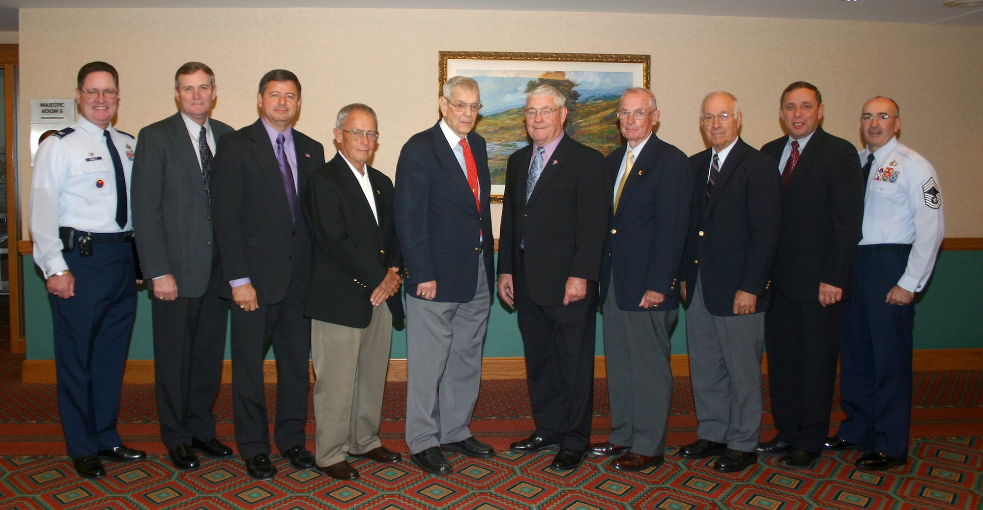 Retired Chief Master Sgt. Gary Pfingston, the 10th chief master sergeant of the Air Force, is shown fourth from left at an Air Force Sergeants Association conference in Dallas in August 2005. Chief Pfingston died of cancer June 23 in San Antonio. (U.S. Air Force photo)