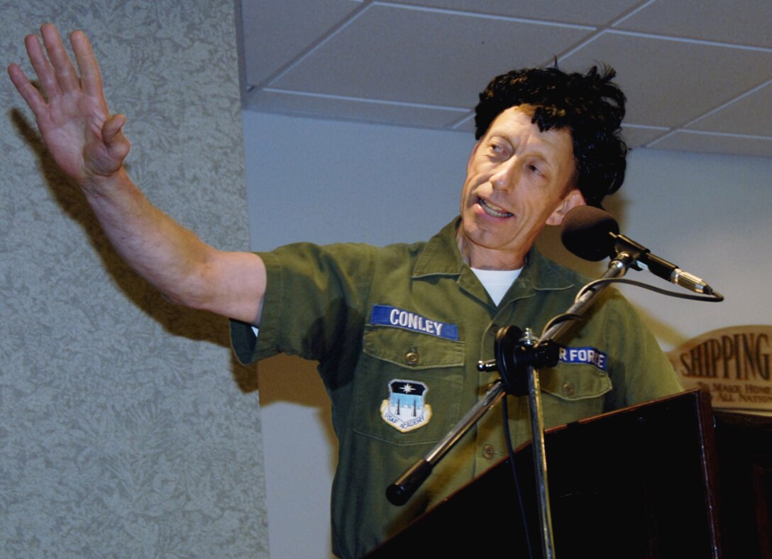 82nd Training Wing Vice Commander Col. Lansen Conley gives a speech during his going away party at the Sheppard Club June 22. (U.S. Air Force photo/Sandy Wassenmiller)