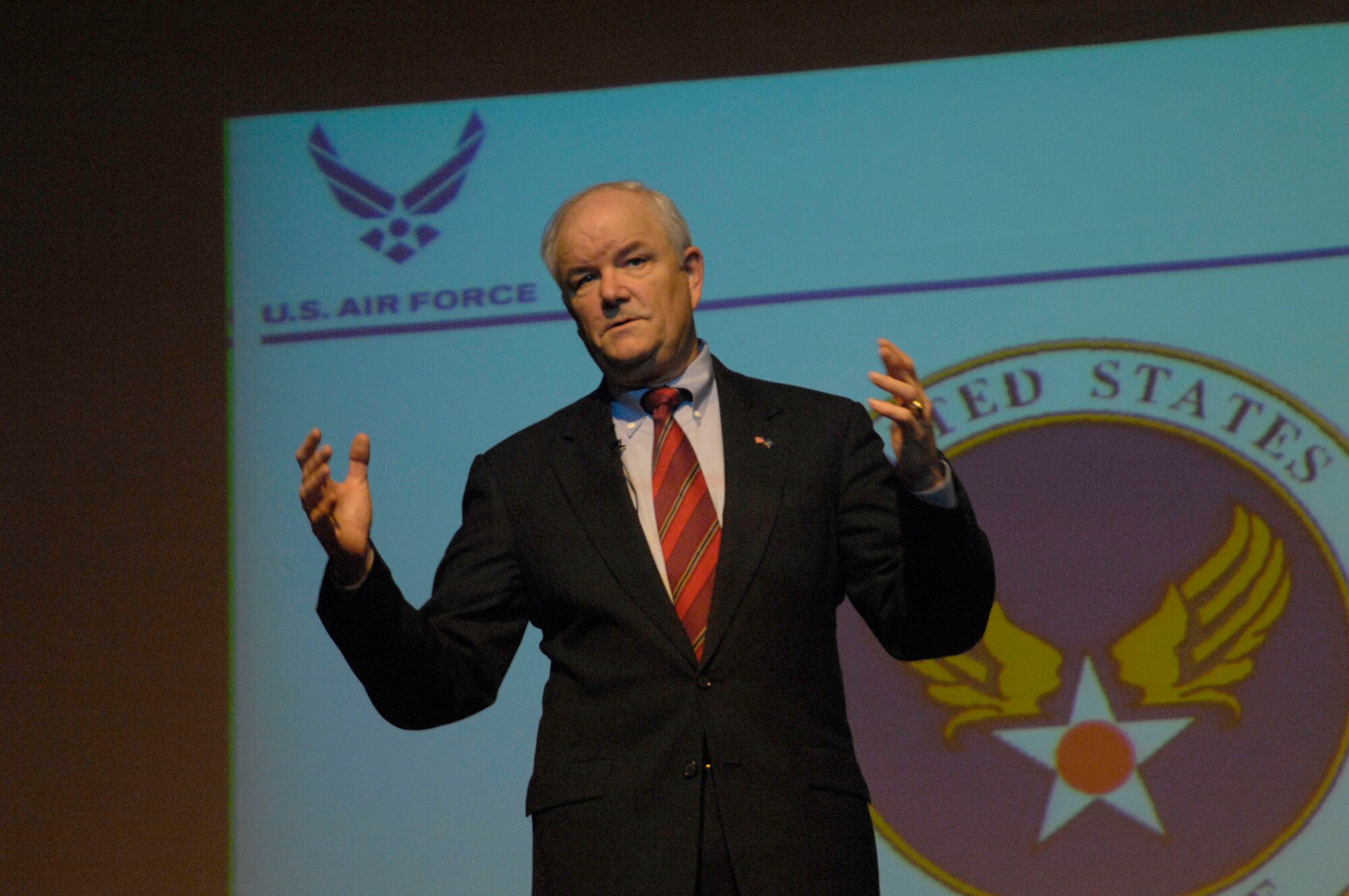 Secretary of the Air Force Michael W. Wynne discussed his "goal card" for 2007 at a town hall meeting at the Pentagon Jan. 31. Many of the goals are a continuation of those he expressed early on in his tenure: fostering mutual respect and integrity; sustaining air, space and cyberspace capabilities; open, transparent business practices; and fostering AFSO 21 across the Air Force. But this year, he added a new goal: "Every Airman an ambassador to all we meet and serve." (U.S. Air Force photo/Tech. Sgt. Cohen A. Young)
