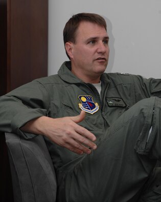 Navy Capt. Robert "Bob" Roof reported for duty as vice commander of Arnold Engineering Development Center, Arnold Air Force Base, Tenn., Feb. 26. (Photo by Rick Goodfriend)