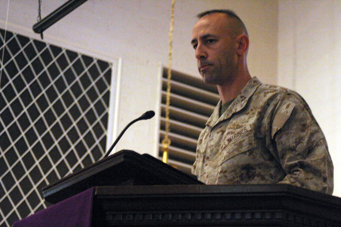 MARINE CORPS BASE CAMP LEJEUNE, N.C. (March 8, 2007)- Lt. Col. Christopher R. McCarthy, commanding officer of 5th Battalion, 10th Marine Regiment gives a speech during a memorial ceremony for Pfc. Joshua A. Bailey here March 8. Bailey, a Vinemont, Ala., native, died on Feb. 21 from injuries sustained during a training event aboard the base. He was an automotive mechanic with Battery T, 5th Battalion, 10th Marines Regiment. He was 18-years-old. (Official U.S. Marine Corps photo by Cpl. Lucian Friel (RELEASED)
