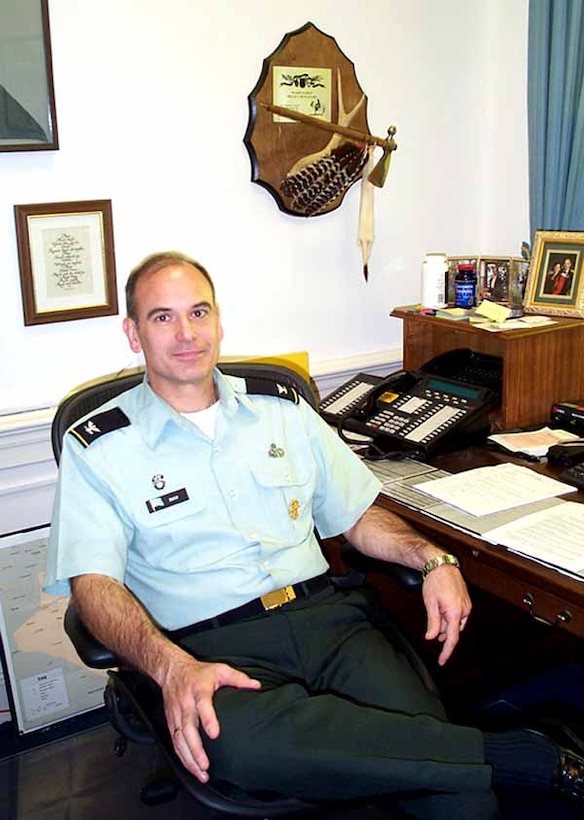 U.S. Army Col. Steven Bucci, military assistant to Defense Secretary Donald Rumsfeld, is a Green Beret serving at the Pentagon, where he coordinates the flow of information up and down the chain of command. Photo by Zeno Gamble 