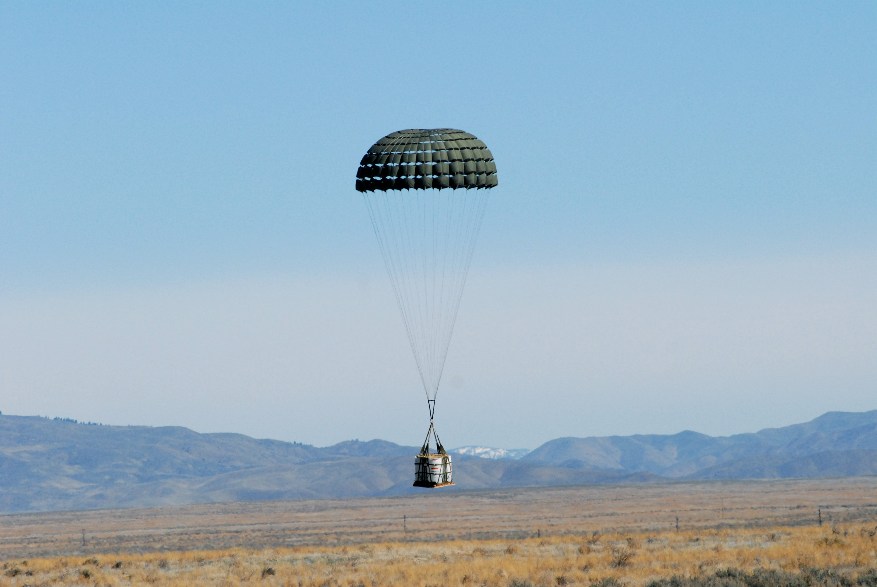 New GPS-guided airdrops aid aircrew accuracy > Air Force > Article Display