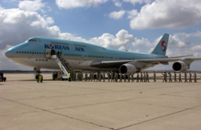 Korean Aircraft Lands At March Air Reserve Base Makes History March Air Reserve Base Article Display